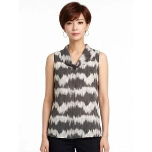 Caviar Black & White Patterned Cowl Neck Chiffon Sleeveless Blouse Size S